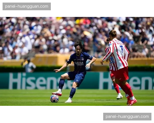 评论：VAR再次成为焦点，在里尔比赛中取消进球的判罚依据引发技术讨论